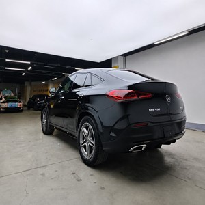 <span class=keywords><strong>Mercedes</strong></span>-Benz GLE450 <span class=keywords><strong>4MATIC</strong></span> Coupé SUV d'occasion 2021, édition luxe, volant à gauche, sièges en cuir, toit ouvrant panoramique, caméra arrière 360° - Product Image 3