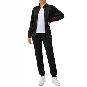 Conjunto Deportivo para Mujer - Diseño Femenino y Cálido, Ideal para Uso Casual, Ofrece un Estilo Versátil, Ideal para Hacer Ejercicio, Transpirable - Product Image 4