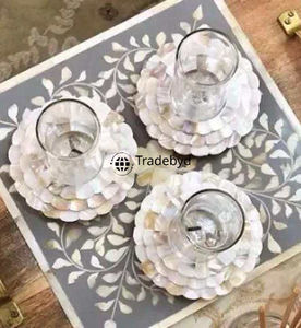 Posavasos con incrustaciones de nácar hecho a mano por Tradebyd Premium Table Decor para uso doméstico - Product Image 1