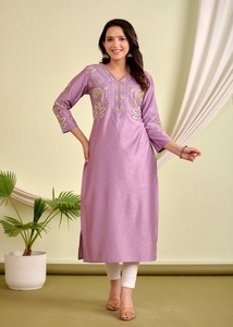 À la mode violet pur viscose broderie travail Kurti genou-longueur tenue décontracté ensemble avec taille naturelle lavable pour les femmes - Product Image 6