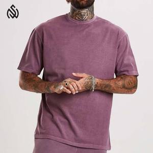 2025 Color único nuevo estilo hombres de talla grande camiseta y pantalones cortos conjunto Top traje de moda hombres lavado ácido camiseta y pantalones cortos conjunto - Product Image 4