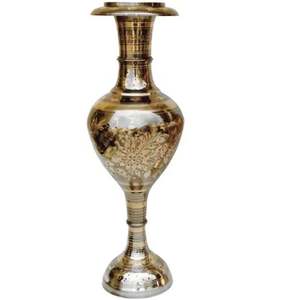 Florero dorado y negro al por mayor en metal de latón para decoraciones de boda florero de metal de alta exigencia decoración interior - Product Image 3