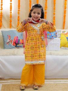 ชุดแต่งกายสำหรับน้องชายและหญิงจากปากีสถานจับคู่กับ lehenga choli ปาร์ตี้งานแต่งงานจัดงานรื่นเริง - Product Image 2