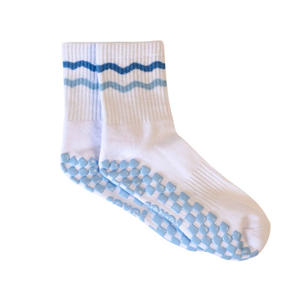 Logo personnalisé Grip Sport Crew Chaussettes Stripe Design Antidérapant Coton Yoga Pilates ODM Fabriqué au Vietnam JZVINA Usine - Product Image 4