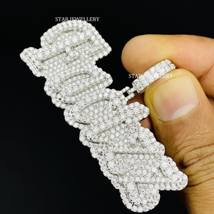 Colgante de Letra Unisex Personalizado de Oro 10K Chapado en Rodio con Diamantes Cultivados en Laboratorio, Corte Brillante Redondo, Estilo Hip Hop, Iced Out Cristiano - Product Image 3