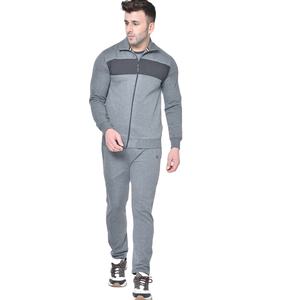 Chándal de invierno con estampado de logotipo personalizado para hombre 2024, conjuntos de entrenamiento de talla grande de tela transpirable y resistente al viento de alta calidad, superventas - Product Image 1
