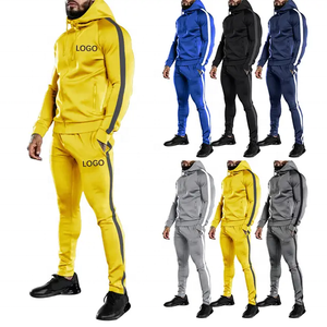 Ensemble de jogging à capuche unisexe avec logo personnalisé OEM Vêtements de sport Survêtement pour hommes 100% polyester Vêtements de sport survêtements personnalisés - Product Image 4