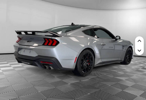 Usado - 2024 - Ford - Mustang - GT - Premium - Product Image 2