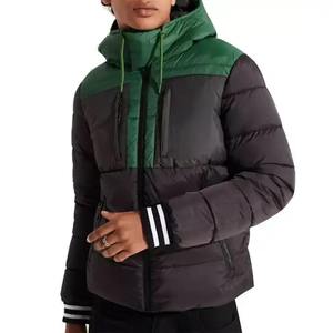 Personalizado al aire libre Streetwear Boxy chaqueta de gran tamaño con cremallera Hombres Zip Up Hoodie Caza Chaqueta de nylon para los hombres - Product Image 1