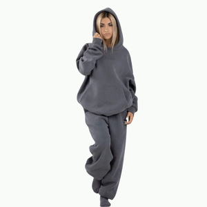 Sweat à capuche personnalisé unisexe avec logo brodé Style sportif Options de couleurs multiples pour hommes et femmes Design OEM disponible - Product Image 1