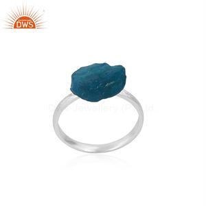 Anillo de diseño antiguo de piedras preciosas de apatita de neón Natural de plata de ley más vendida para ocasiones especiales Fabricante de joyería personalizada - Product Image 4
