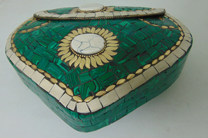 <b>Green</b> Metal Multicolor Mosaic Clutch <b>Purse</b> Bag with FLAP Shape by Lowellcraft.com - Product Image 3