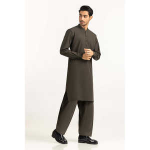 Pantalones de Traje de Corte Regular KP-EMB25-001, Color Verde Militar, 100% Algodón, con Función Antiencogimiento, Diseño Elegante para un Uso Cómodo - Product Image 6