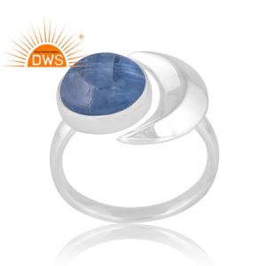 แหวนเงินแท้ 925 ดีไซน์ล่าสุด ประดับด้วยพลอยไคยาไนต์ธรรมชาติ เครื่องประดับสั่งทำพิเศษสำหรับผู้หญิง ของขวัญสำหรับเธอ ผลิตโดยผู้ผลิตเครื่องประดับอินเดีย - Product Image 1