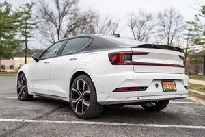 Polestar 2 Long Range Dual Motor USADO de 2022 - Product Image 5