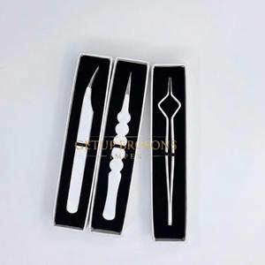 Pince à épiler professionnelle en acier inoxydable de haute qualité, avec revêtement blanc en poudre, pour extensions de cils, conception à bulles isolantes - Product Image 6
