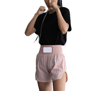 Pantalones cortos de boxeo OEM para mujer con tela transpirable de ajuste personalizado para entrenamiento de gimnasia y partidos Etiqueta Privada disponible - Product Image 3