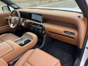 Hyundai Palisade CALIGRAPHY/3.5L/AWD avec modes de conduite/contrôle de croisière intelligent/panoramique – Édition exceptionnelle - Product Image 4