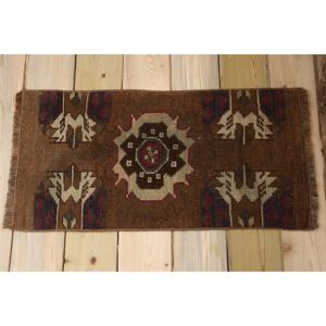 Tapis de 1,3 x 2,7 pieds, petit tapis vintage, tapis à motifs floraux marron - Product Image 2