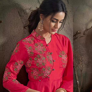 ชุดราตรีผ้าไหมสำหรับผู้หญิง ดีไซน์ทันสมัย ไม่ยับ จากผู้ส่งออกขายส่ง Fabzone - Product Image 1