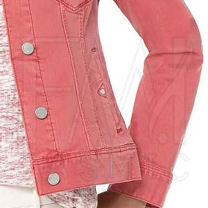 Chaqueta vaquera lavada corta para mujer de High Street con diseño personalizado Chaquetas vaqueras de manga larga para mujer más vendidas - Product Image 6