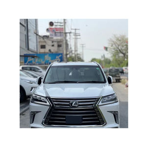 VUS Lexus d'occasion de haute qualité pour tous les modèles d'années essence manuelle/AWD Sièges en cuir à couleur intérieure foncée Aspire inclus - Product Image 2