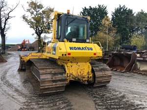 เครื่องจักรก่อสร้างมือสอง Komatsu D61PX-15E0 รถปราบดิน - Product Image 3