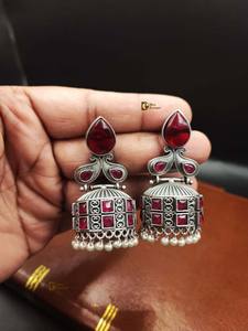 Pendiente de réplica de plata, pendiente de peso ligero, diseño de hoja, pendiente colgante, ropa de fiesta Cascul para niñas y dotados - Product Image 2