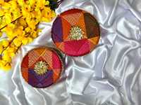 Boîte à Ladoo Phulkari Punjabi, boîte cadeau en acier inoxydable brodée pour mithai et fruits secs, récipient à bonbons, cadeau pour Lohri et Sakranti