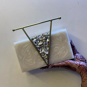 Pochette élégante en résine avec motifs chics pochette en résine colorée pour les femmes sac à main de fête à bas prix - Product Image 1