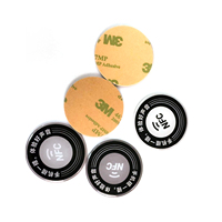 Étiquettes NFC en époxy personnalisées OEM ODM EM4305 2024, autocollants RFID sans contact pour cartes de visite, bandes magnétiques étanches pour hôtels