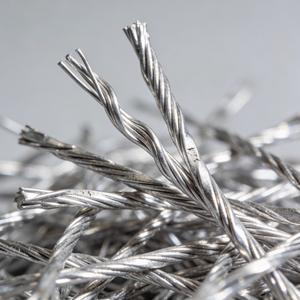 Chatarra de Alambre de Aluminio Brillante 6063, Pacas Comprimidas Limpias, Metal de Baja Impureza para Fábricas de Fundición - Product Image 5