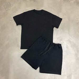 Venta al por mayor 100% algodón hombres Casual sólido ecológico transpirable Activewear pantalones cortos conjuntos - Product Image 1