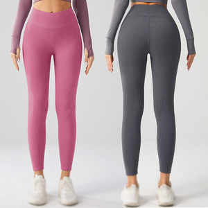 Conjuntos de ropa de entrenamiento de patrón sólido de etiqueta privada para mujer, pantalones cortos de gimnasio de alta elasticidad y mallas deportivas de manga larga para Fitness y Yoga - Product Image 5