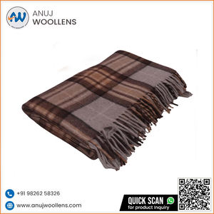 Couvertures Mackller en gros bon marché Couverture rectangulaire en flanelle à motif écossais de qualité supérieure pour la chambre à coucher en hiver - Product Image 2