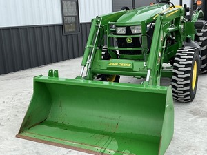 รถแทรกเตอร์จอห์นเดียร์ 5090E ขนาด 90-175 แรงม้า พร้อมส่ง  แบบขับเคลื่อน 4 ล้อ สำหรับการเกษตรขนาดเล็ก  ใช้งานได้หลากหลาย - Product Image 5