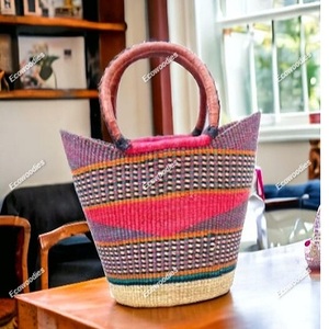 El más nuevo diseño Natural clásico tejido paja agua Jacinto algas marinas cesta de mimbre almacenamiento con asa bolsa de artesanías para mujeres - Product Image 5
