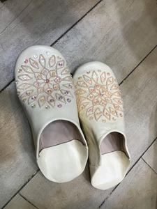 Sandalias de Interior con Punta Puntiaguda y Bordado Floral para <span class=keywords><strong>Mujer</strong></span>, Primavera, Todas las Temporadas, Parte Superior Sintética, Entresuela <span class=keywords><strong>EVA</strong></span> Suave y Acolchada - Product Image 2