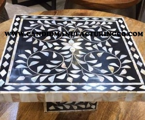 Bandeja para servir de mármol perla de madera hecha a mano de tamaño personalizado para bodas, cumpleaños, uso en la cocina, elegante soporte para pasteles para servir postres - Product Image 1