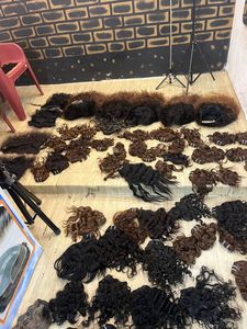 Extensiones de cabello humano sin procesar de templo indio crudo del 100 por ciento, paquetes de ondas profundas rizadas, máquina de trama doble, sin suministro de trenzado - Product Image 3