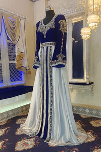 Caftan อาหรับงานแต่งงานสีฟ้าและสีขาว - Product Image 2