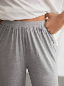 Conjunto de pijama modal personalizado de 2 piezas para mujer, Tops cortos y pantalones largos de bambú acogedores, ropa de descanso Sexy ajustada de alta elasticidad para verano y otoño - Product Image 6