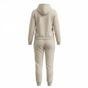 Chándal Bordado de Alta Calidad para Mujer, Transpirable y con Logotipo, Ideal para la Temporada de Invierno, Sudadera con Capucha y Pantalón de Patrón Sólido - Product Image 2