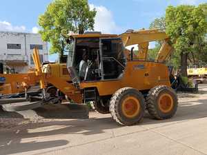 เครื่องเกรดดินรุ่นใหม่ G9138 กำลัง 160 กิโลวัตต์ เครื่องยนต์ประสิทธิภาพสูง กล่องเกียร์ ปั๊มคาวาซากิ เส้นผ่านศูนย์กลางการทำงาน 2940 เมตร รับประกัน 5 ปี มอเตอร์โตชิบา - Product Image 3