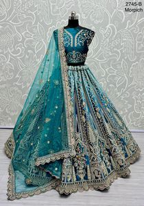 Red suave de diseñador con lentejuelas de terciopelo Trabajo de diamantes de varios hilos con costura CanCan Colección nupcial de encaje hermoso Dupatta - Product Image 3