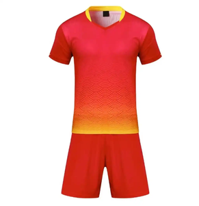 Camiseta de Fútbol con Logotipo y Número, Uniforme de Fútbol Disponible en los Mejores Diseños Personalizados, Tela Transpirable, Uniforme de Fútbol Idea - Product Image 5