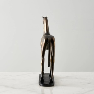 Esculturas y estatuas de metal CABALLO hechas a mano para interiores elegantes Hermosos adornos para el hogar, la Oficina y espacios elegantes - Product Image 2