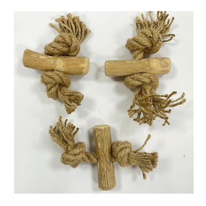 Vente en gros Jouet pour chien à mâcher en forme de bois de cerf de simulation durable Bâton à mâcher Os de chien de formation interactif Jouet en os de chien Jouets en bois - Product Image 6