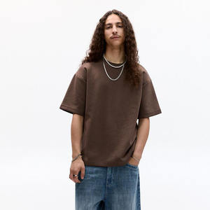 Fabricant en gros T-shirt surdimensionné coupe en boîte de haute qualité pour hommes T-shirt 280 Gsm lourd 100% coton T-shirt Boxy Fit Crop T-shirt pour hommes - Product Image 4