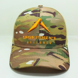 Chapeaux de camionneur camouflage/beige 6 panneaux casquettes structurées Gorras fermeture à rabat réglable à bord légèrement incurvé pour événement en plein air - Product Image 1